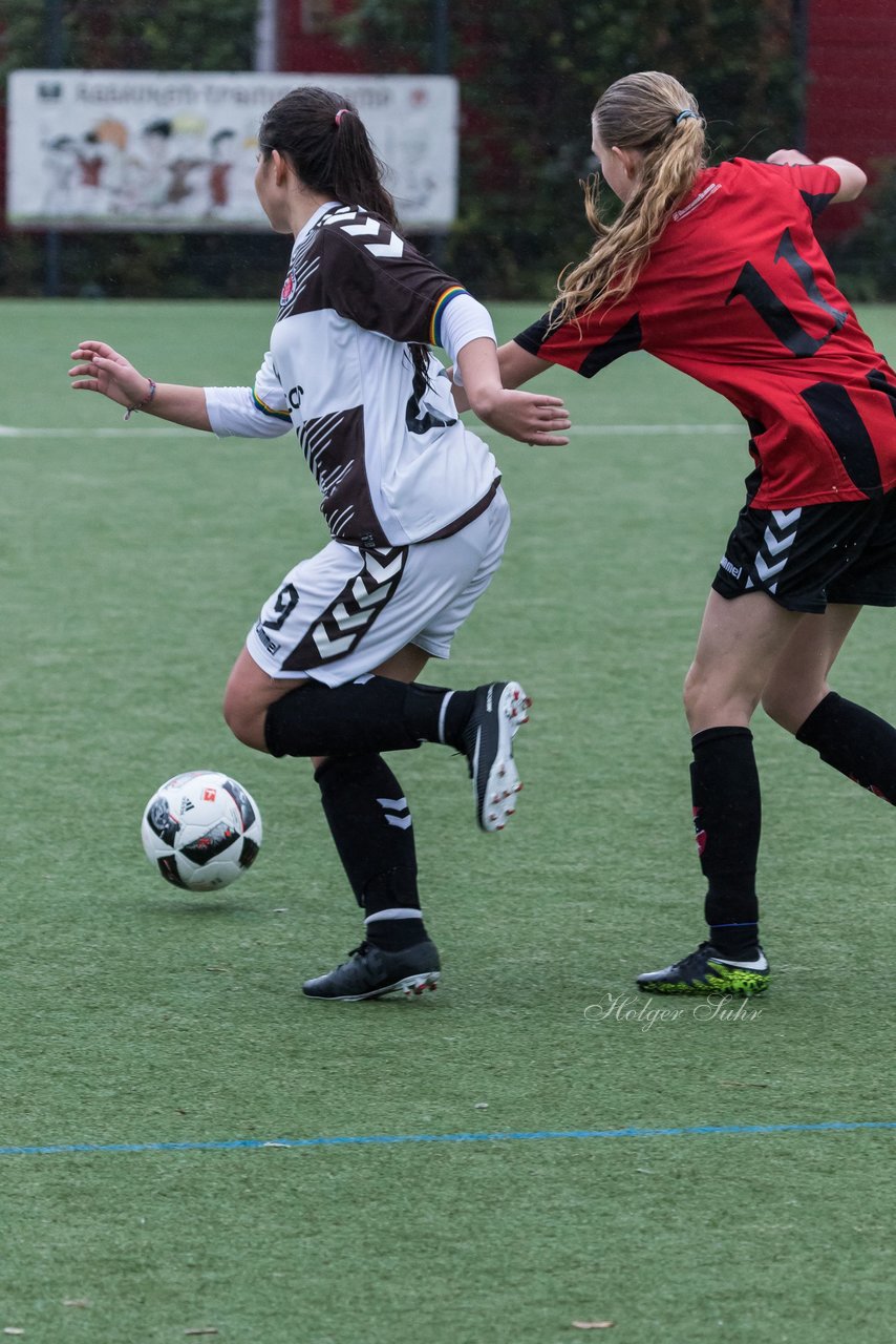 Bild 247 - B-Juniorinnen FC St.Pauli . Braedstrup IF : Ergebnis: 4:1